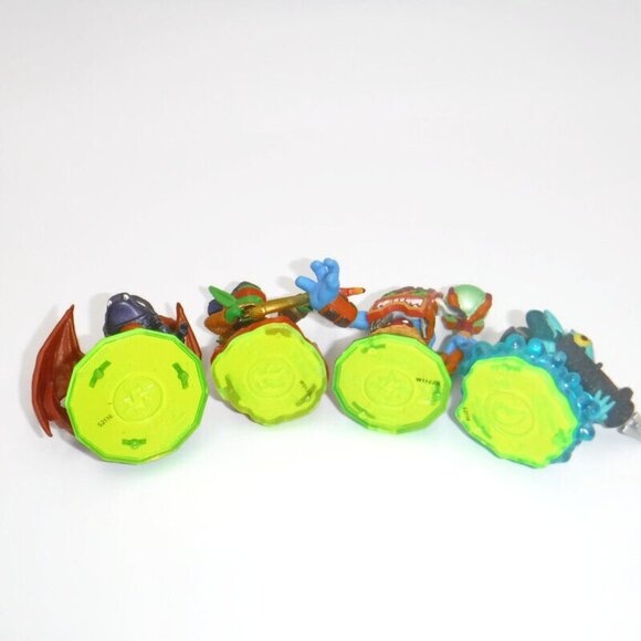 Skylanders Spyro's Adventure Double Trouble Flameslinger Gill Grunt Figures Card - Picture 9 of 9